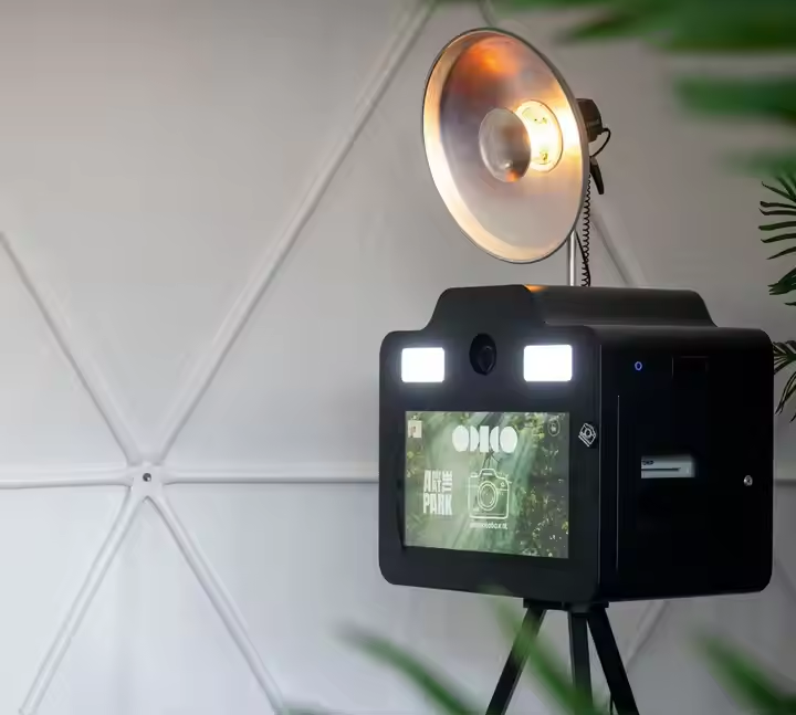 เครื่องถ่ายภาพเซลฟี่ DSLR สำหร - Photo Booth Machine บทวิจารณ์และราคา